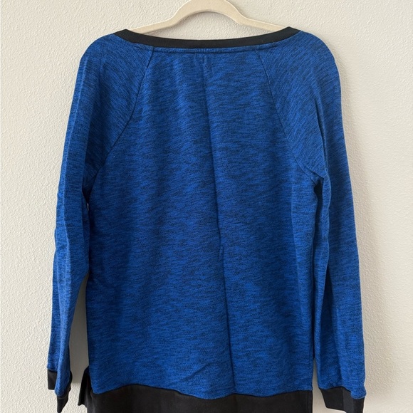 Express Blue and Black Knit Top - Picture 3 of 5